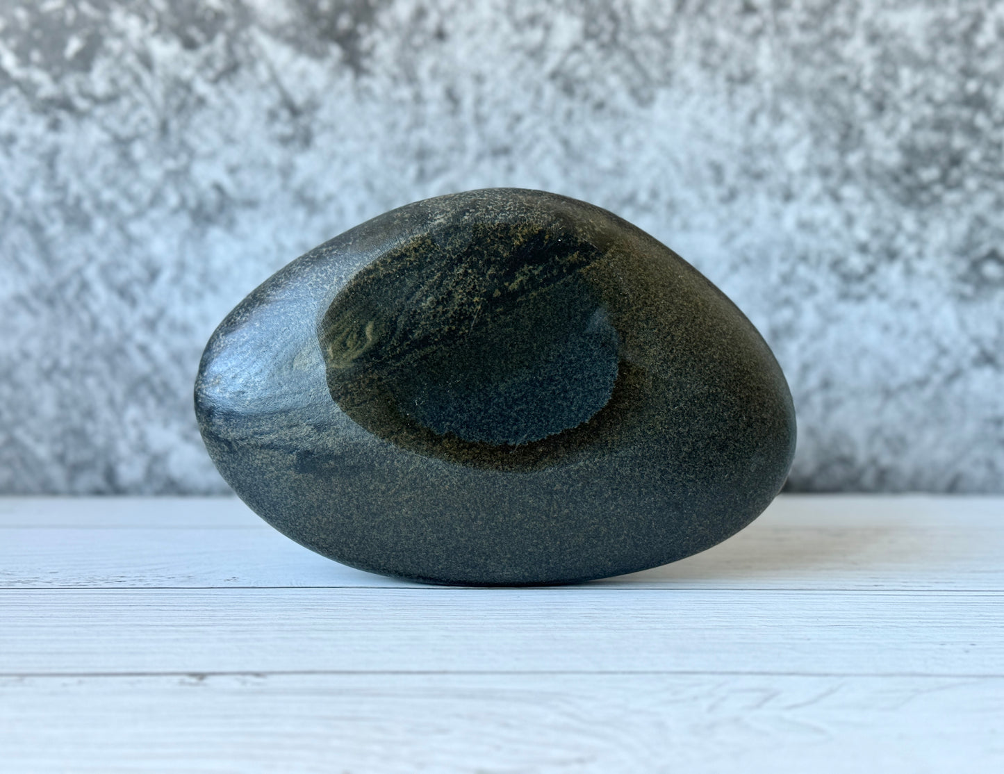 "Midnight Bay" - Handcrafted stone bowl | Riverstone dish | Rock plate | Jewelry Bowl | Serving tray | Catch-all | Trinket tray | Birdbath